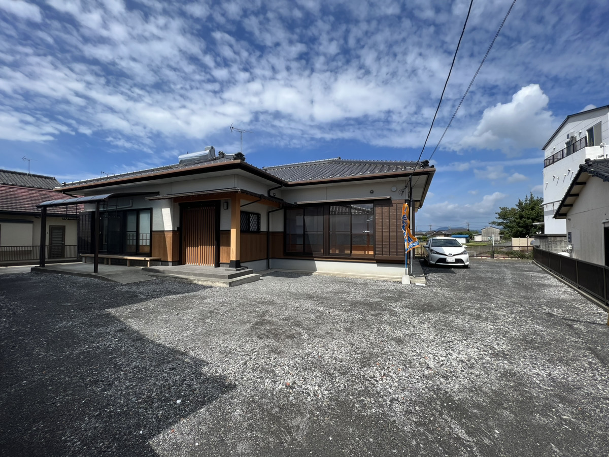 和の趣と現代の快適性が調和した、心地よい暮らしを叶える住まい