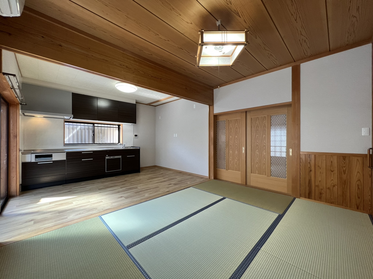 和の趣と現代の快適性が調和した、心地よい暮らしを叶える住まい