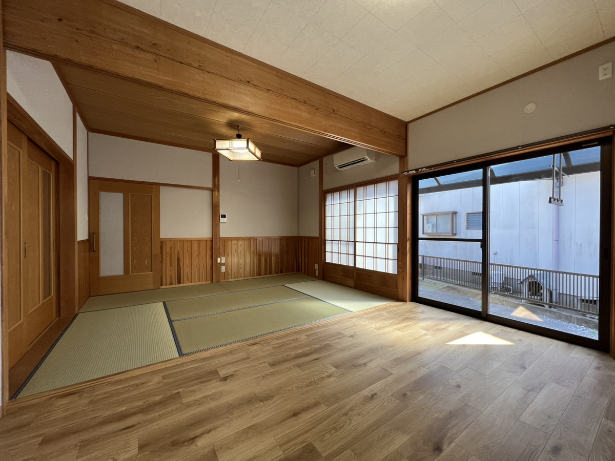 和の趣と現代の快適性が調和した、心地よい暮らしを叶える住まい
