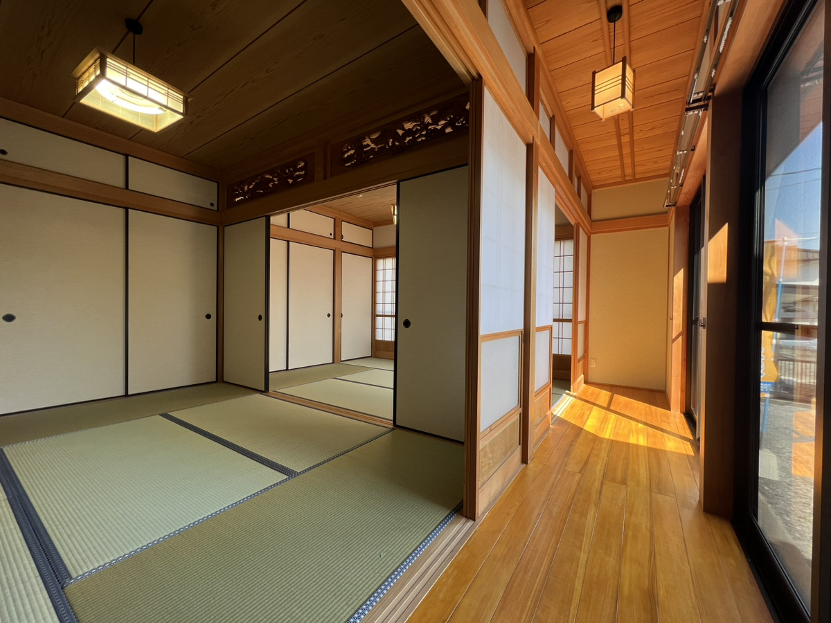 和の趣と現代の快適性が調和した、心地よい暮らしを叶える住まい