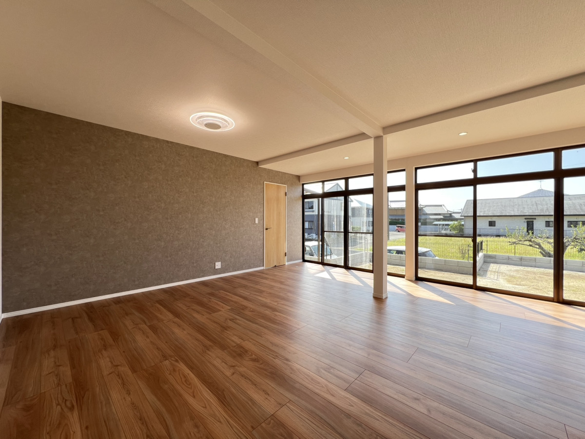 フルリノベーションで甦る、現代の暮らしに寄り添う住まい