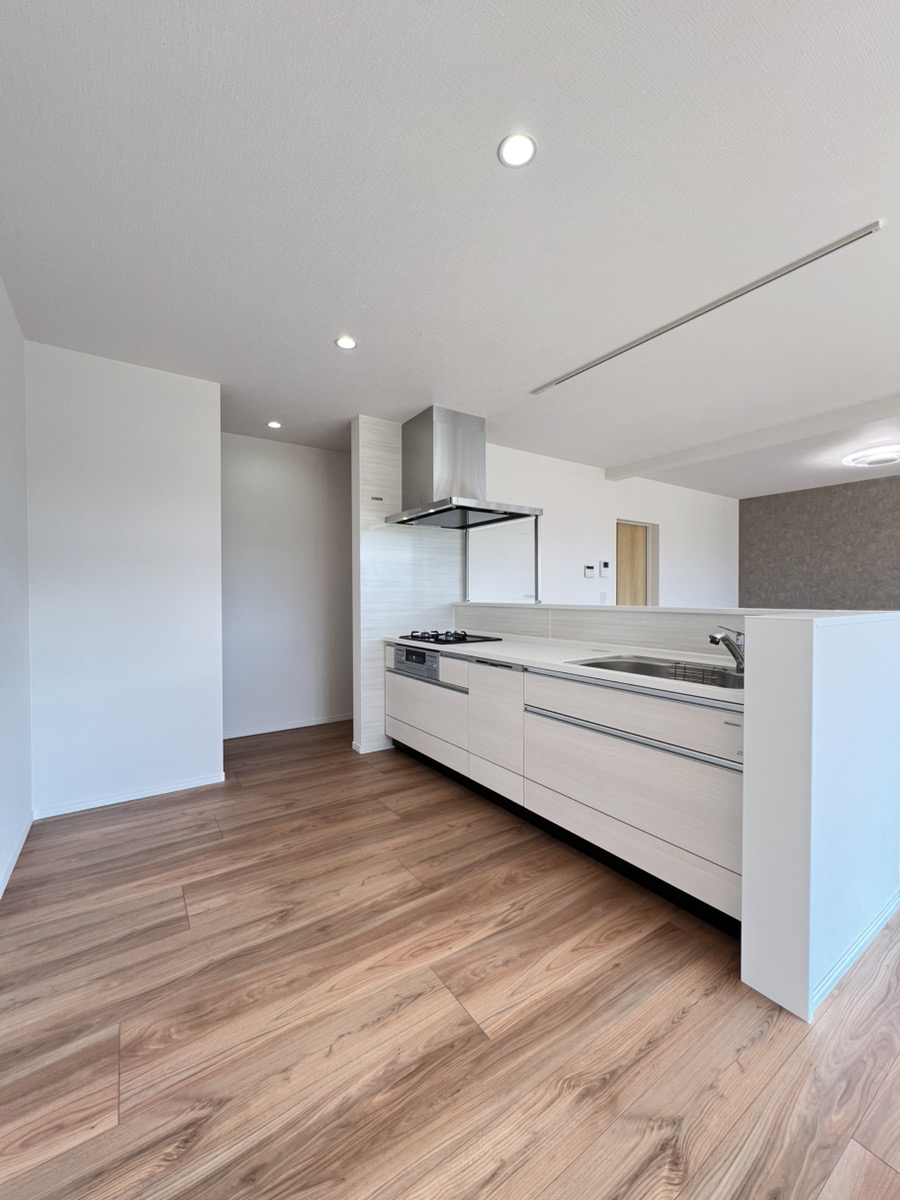 フルリノベーションで甦る、現代の暮らしに寄り添う住まい