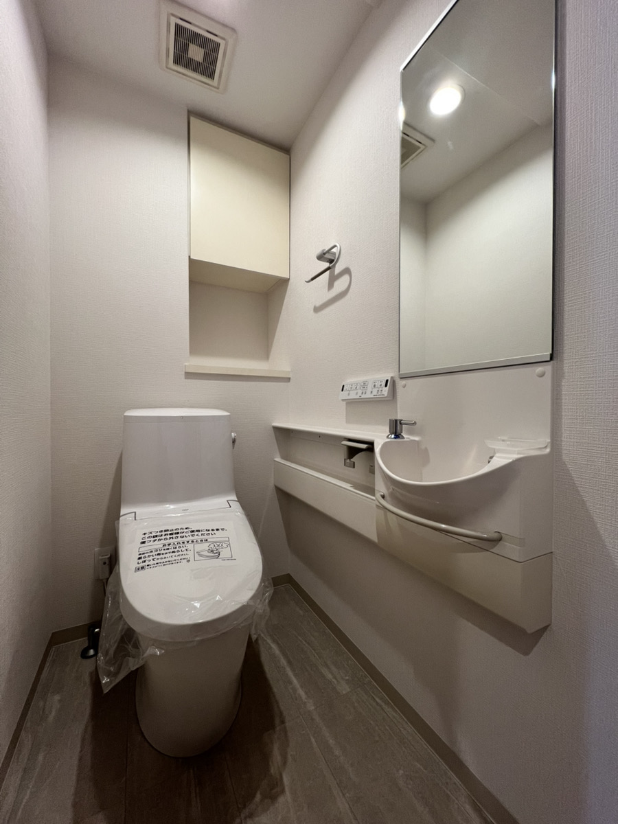 ゆとりと眺望を手に入れる、115㎡超の再生レジデンス